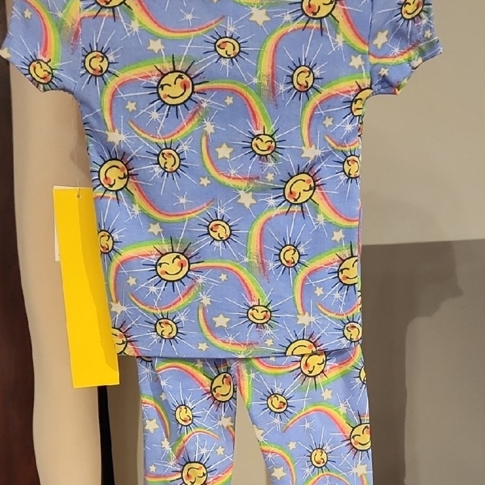 Kidgets Girls 2pc. Blue Pajama Set with Sun and Rainbow Design - Picture 7 of 7